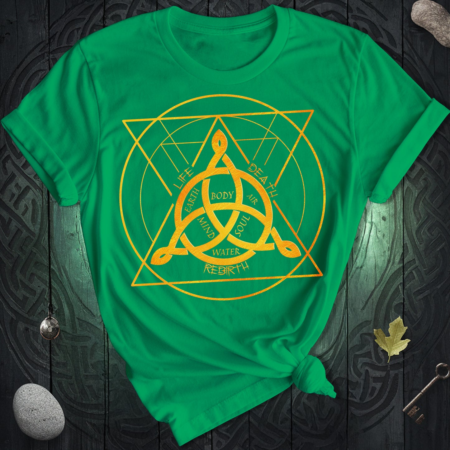 Triquetra Celtic Symbol T-Shirt
