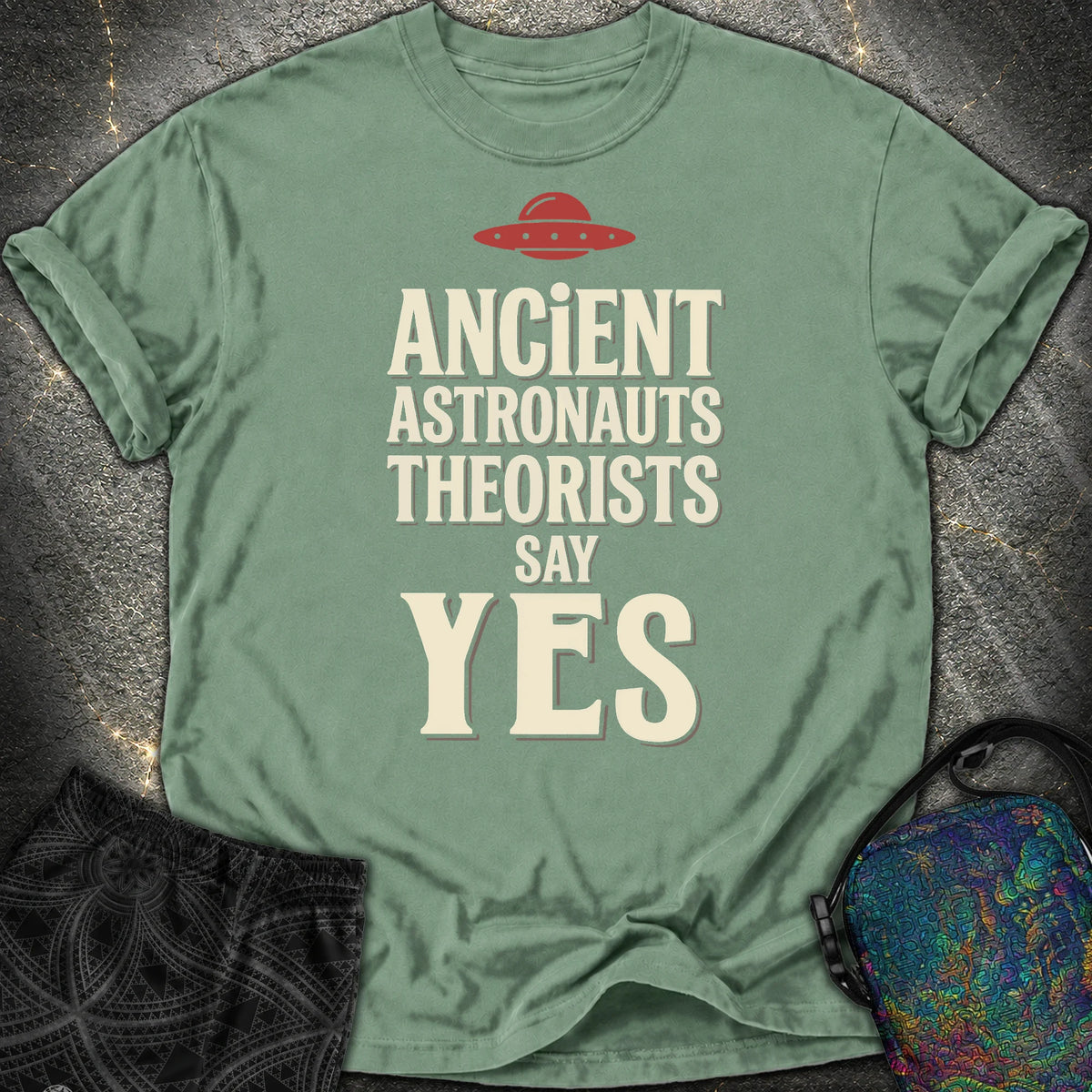 Ancient Astronaut Sey Yes 3 - Ancient Astronaut Sey Yes 3 Comfort T-Shirt - Light Green