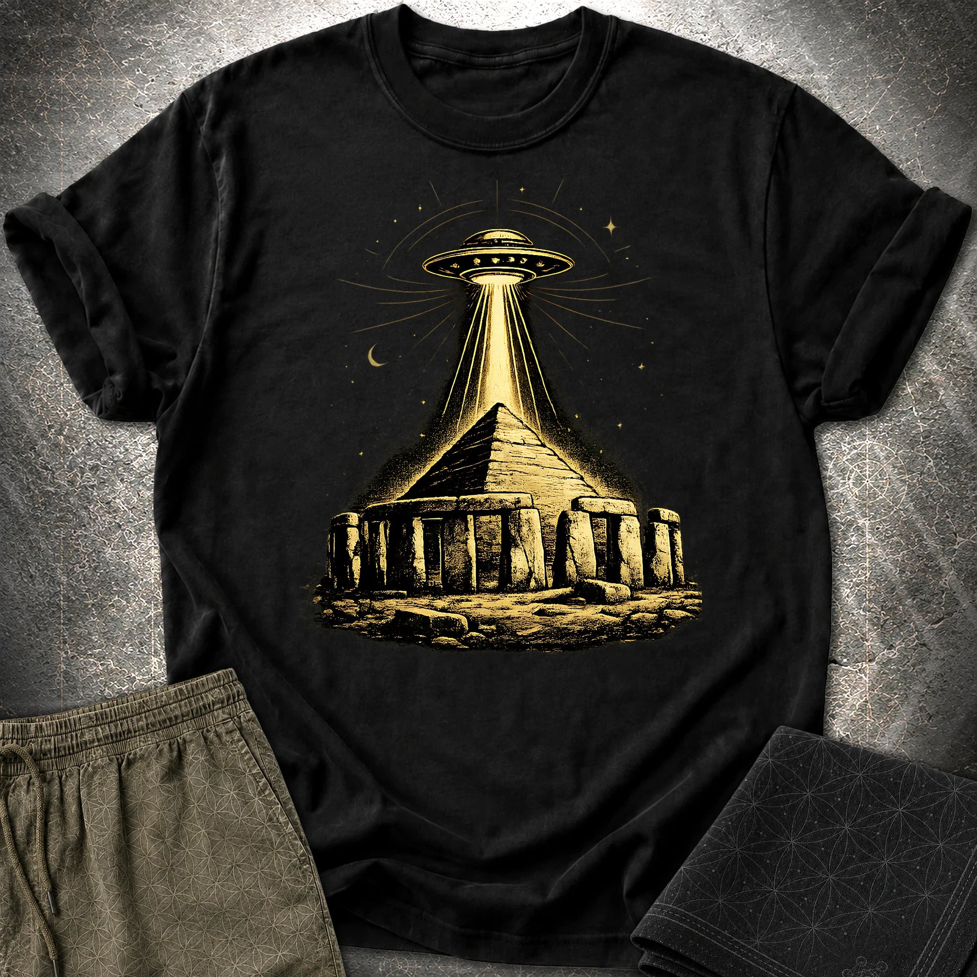 Piramida Gizy I Tajemniczy Pojazd - Piramida Gizy I Tajemniczy Pojazd T-Shirt - Black