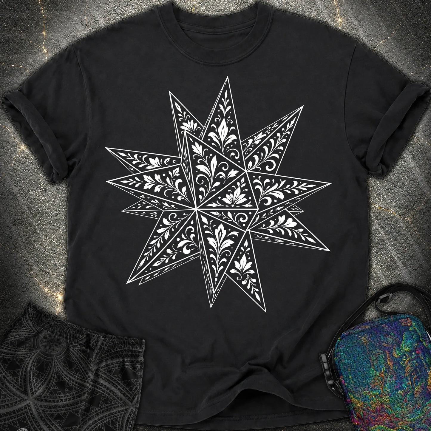 White Floral Stellated Dodecahedron - White Floral Stellated Dodecahedron Comfort T-Shirt - Black