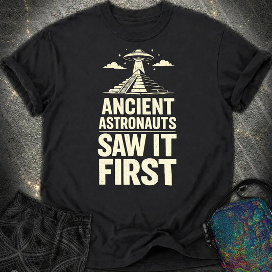 Ancient Astronaut Saw It First - Ancient Astronaut Saw It First Comfort T-Shirt - Black