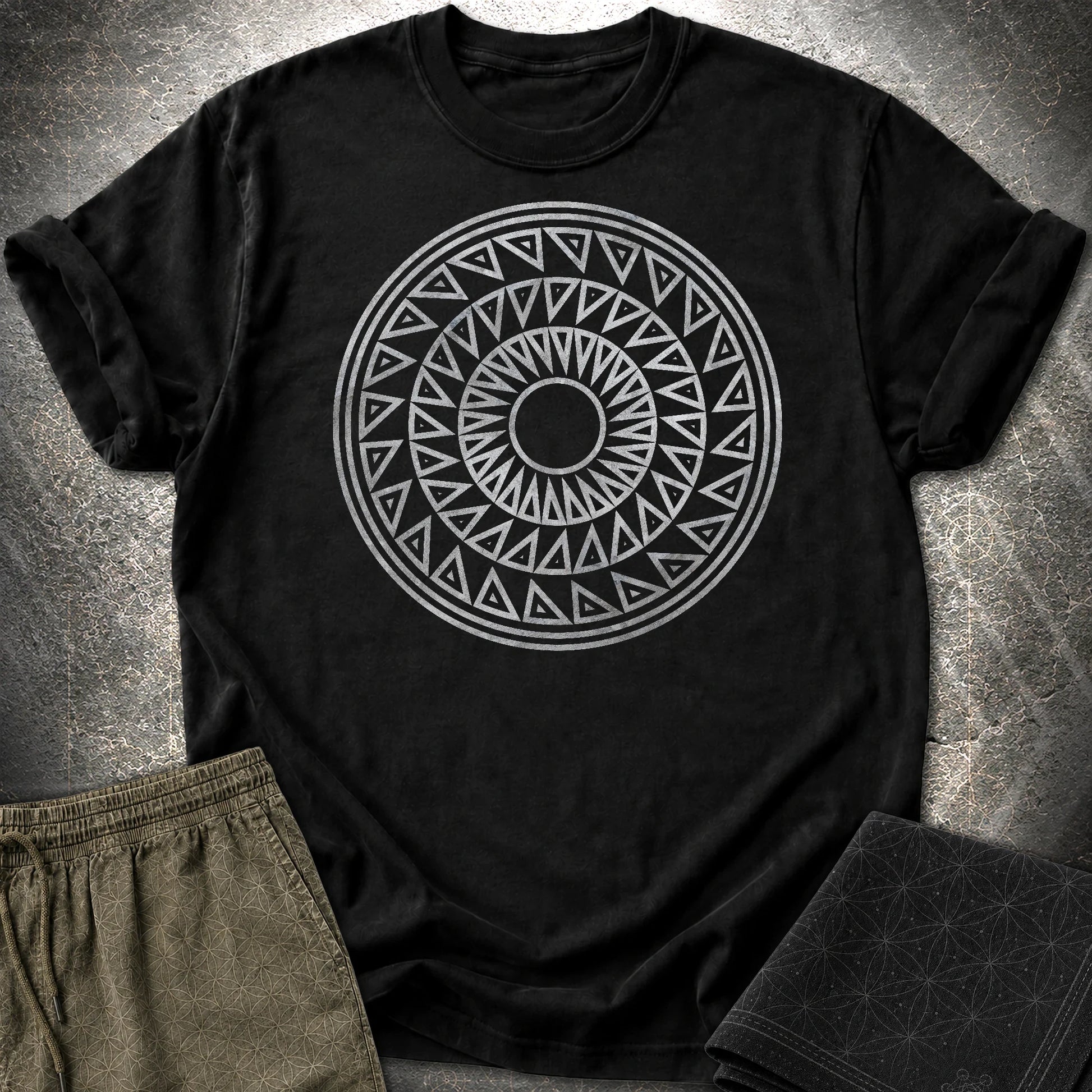 Crop Circle Silver T-Shirt - Crop Circle Silver T-Shirt - Black