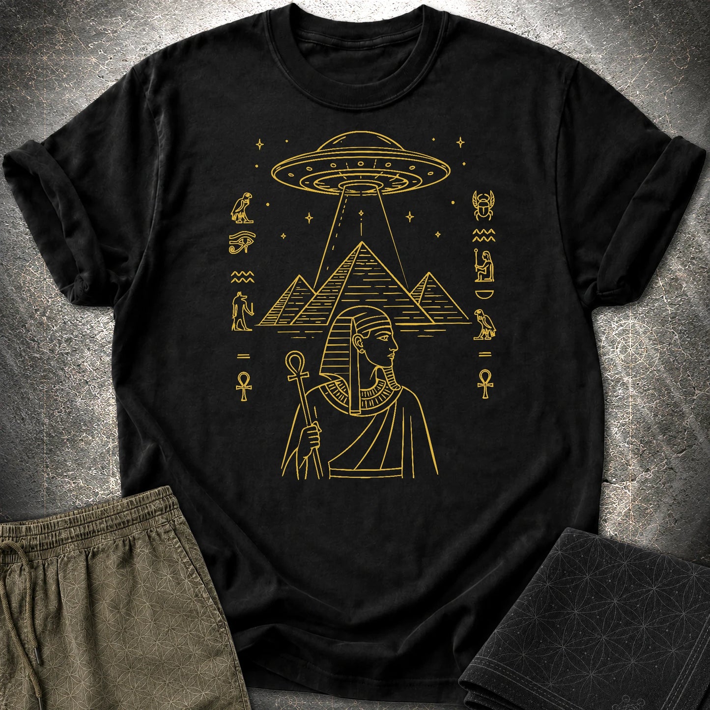 Pyramid Signal Over the Pharaoh - Pyramid Signal Over the Pharaoh T-Shirt - Black