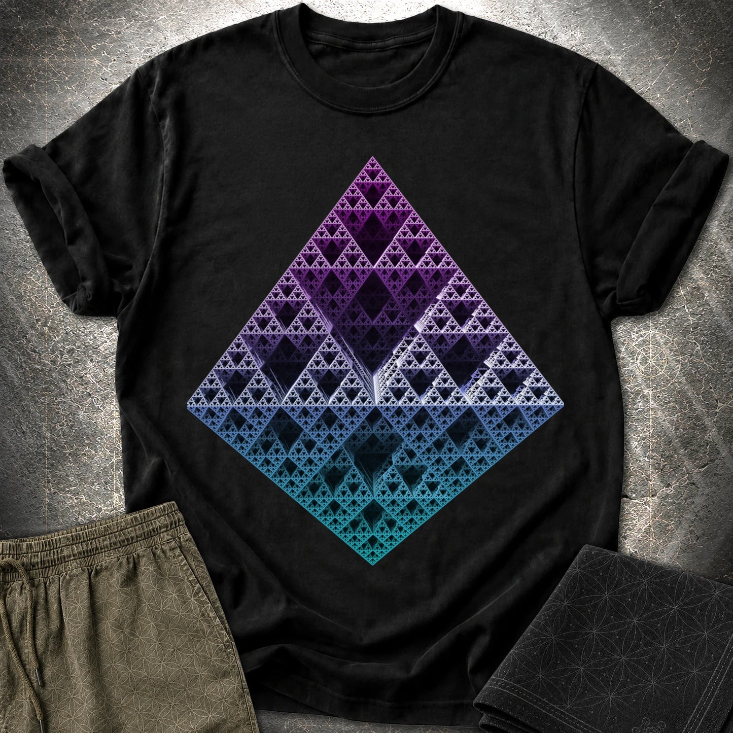 Sierpinski 3D Fractal T-Shirt - Sierpinski 3D Fractal T-Shirt - Black
