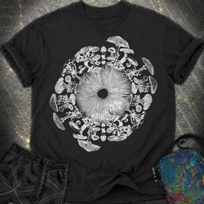 Mushroom Iris - Mushroom Iris Comfort T-Shirt - Black