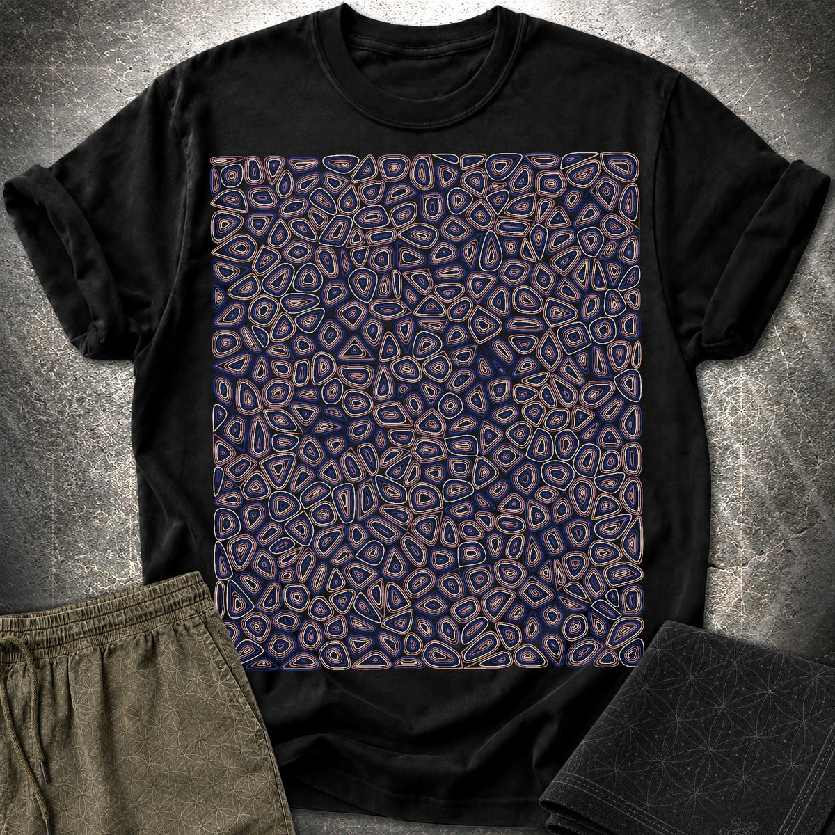 Psychedelic Boho Groovy Abstract Pattern T-Shirt - Psychedelic Boho Groovy Abstract Pattern T-Shirt - Black