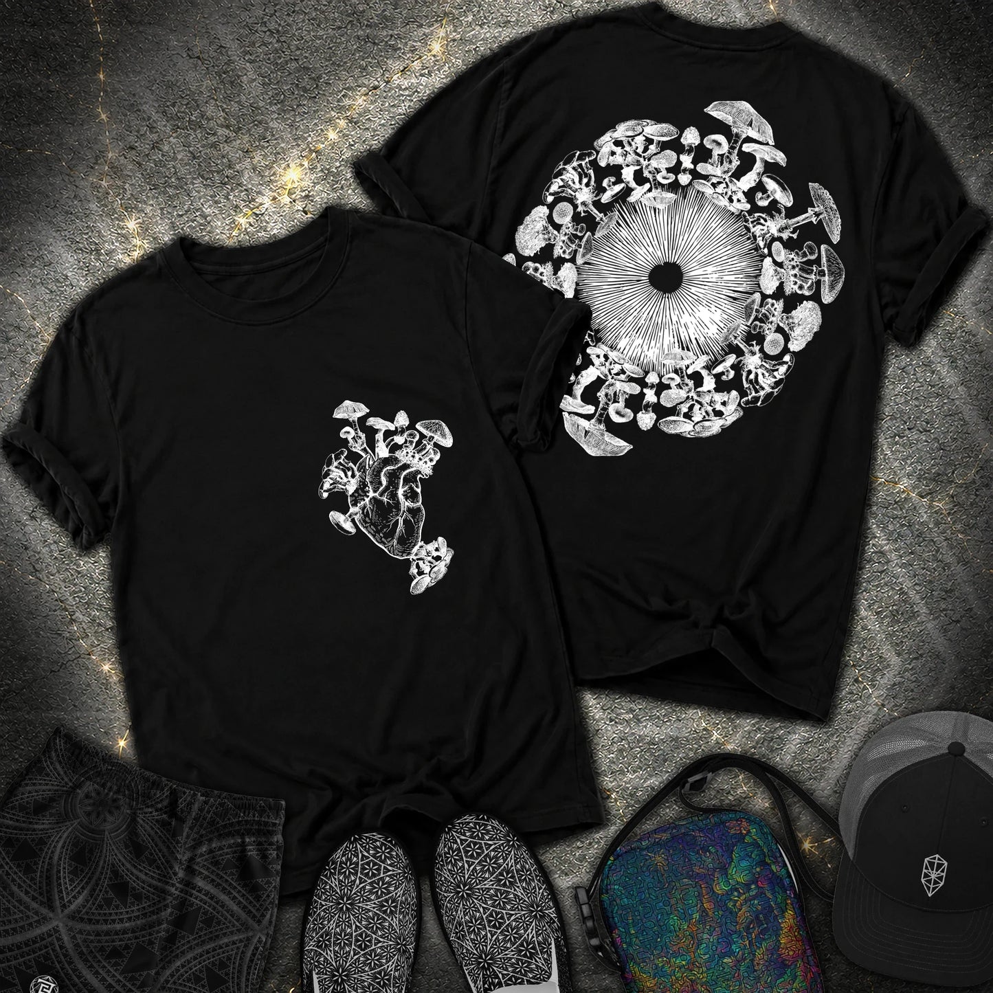 Mushroom Heart Mushroom Iris 2 Sided Comfort T-Shirt - Mushroom Heart Mushroom Iris 2 Sided Comfort T-Shirt - Black