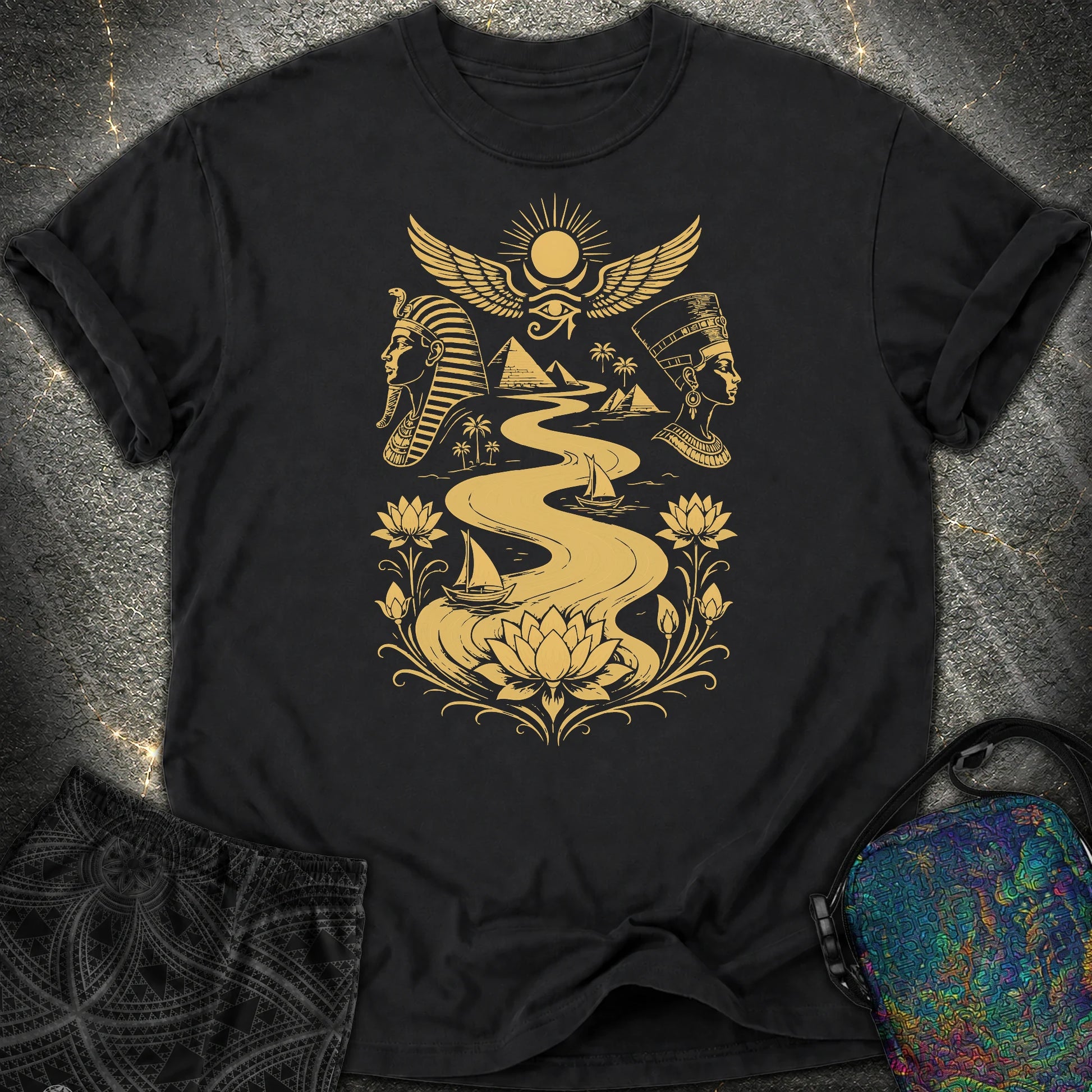 Golden Nile Between Two Crowns - Golden Nile Between Two Crowns Comfort T-Shirt - Black