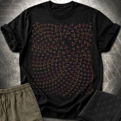 Psychedelic Triangle Optical Illusion Geometric Pattern T-Shirt - Psychedelic Triangle Optical Illusion Geometric Pattern T-Shirt - Black