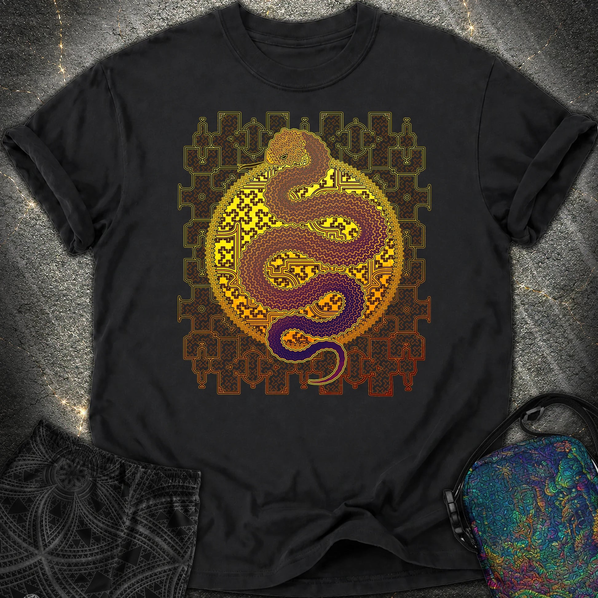 Shipibo Cosmic Snake Comfort T-Shirt - Shipibo Cosmic Snake Comfort T-Shirt - Black