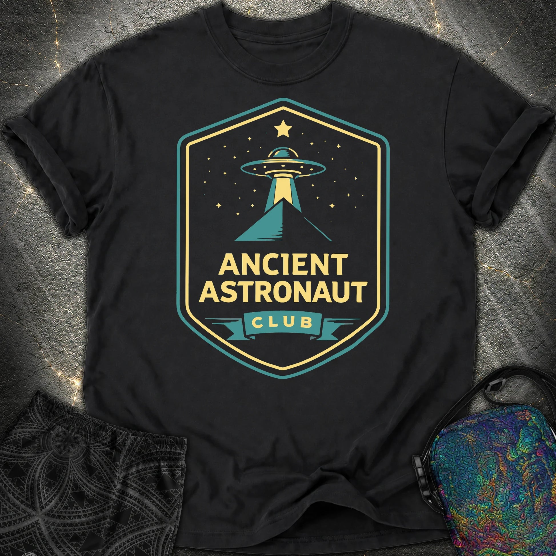 Ancient Astronaut Club - Ancient Astronaut Club Comfort T-Shirt - Black