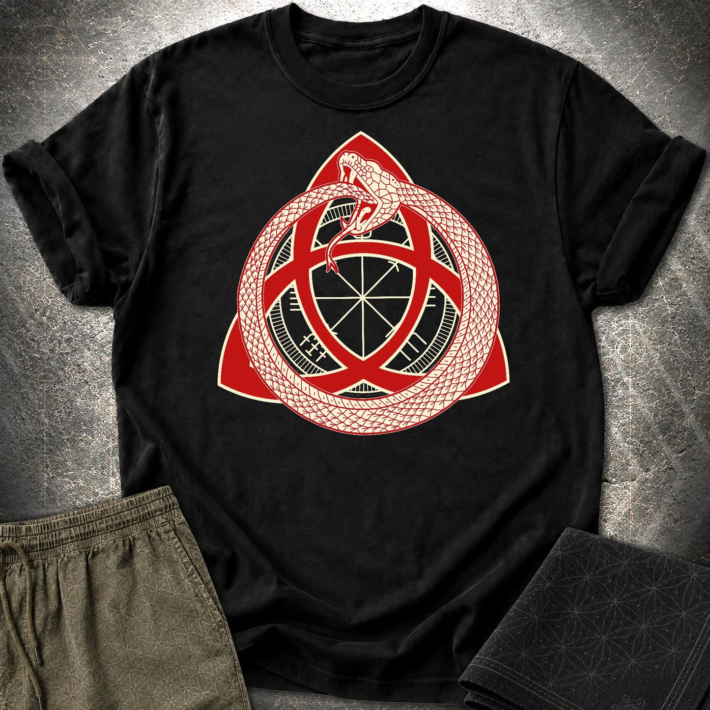 Triquetra Ouroboros T-Shirt - Triquetra Ouroboros T-Shirt - Black