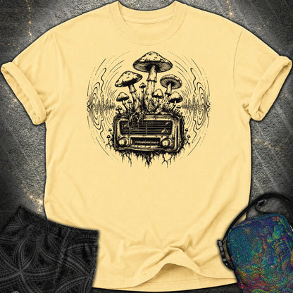 Mushroom Radio - Mushroom Radio Comfort T-Shirt - Butter