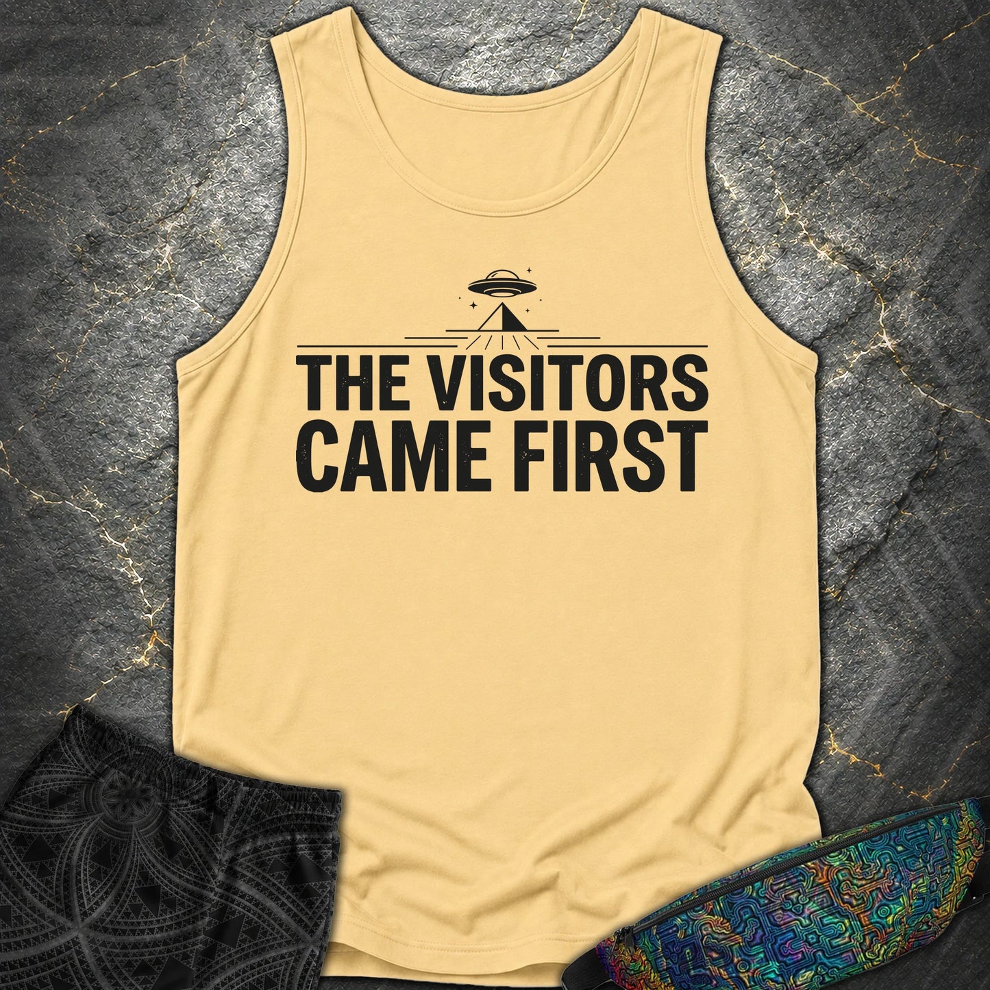 The Visittors Come First Czarne - The Visittors Come First Czarne Comfort Tank Top - Butter