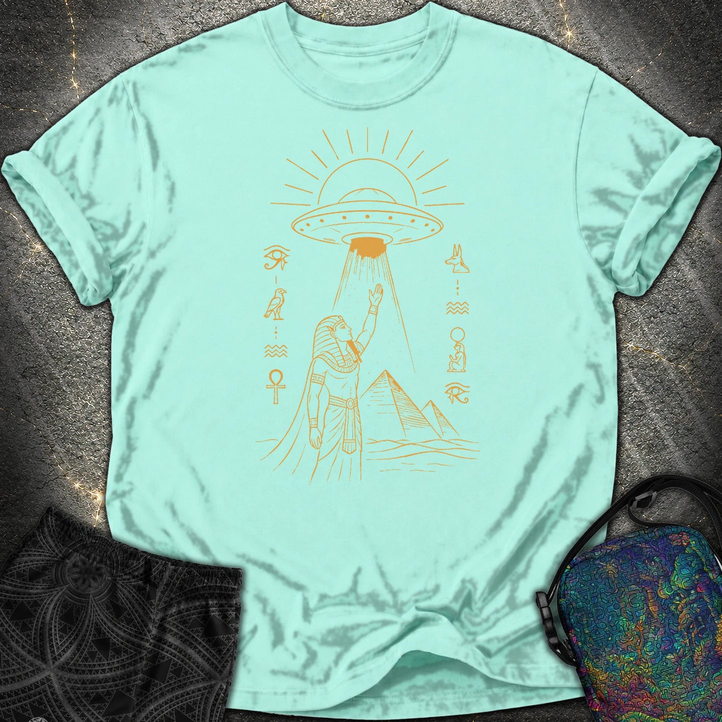 Pharaoh Reaching for the Sky Vessel - Pharaoh Reaching for the Sky Vessel Comfort T-Shirt - Chalky Mint