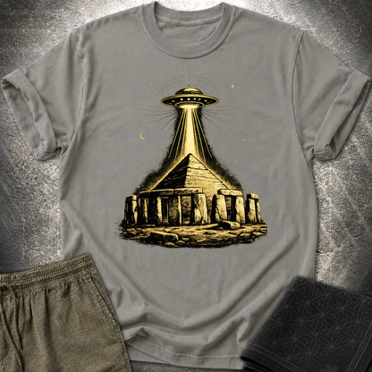 Piramida Gizy I Tajemniczy Pojazd - Piramida Gizy I Tajemniczy Pojazd T-Shirt - Charcoal