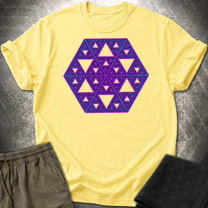 Sierpinski Star Fractal Bloom T-Shirt - Sierpinski Star Fractal Bloom T-Shirt - Cornsilk