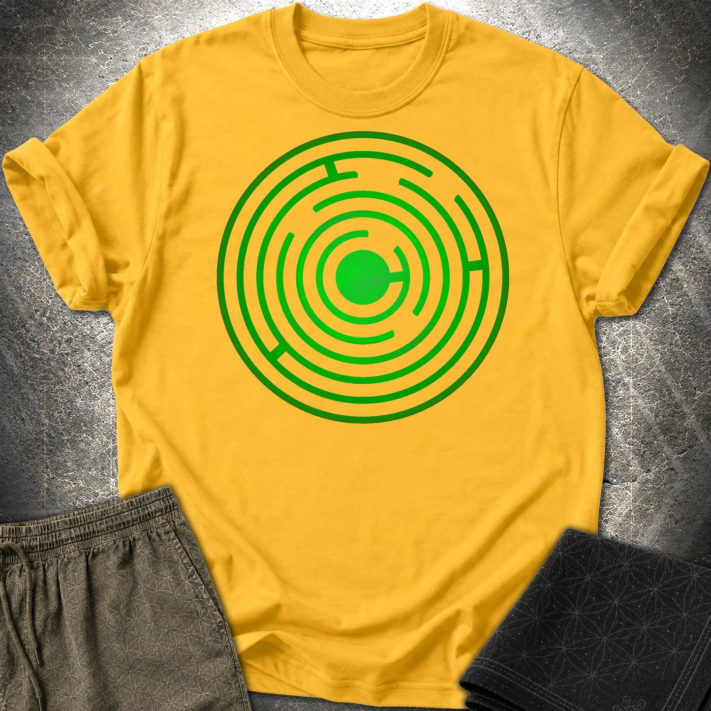 Maze of Mind T-Shirt - Maze of Mind T-Shirt - Daisy