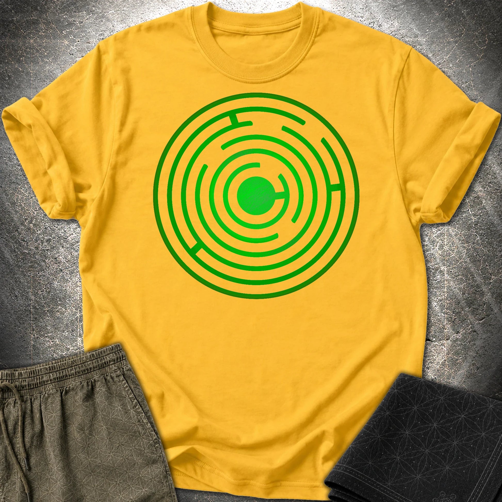 Maze of Mind T-Shirt - Maze of Mind T-Shirt - Daisy