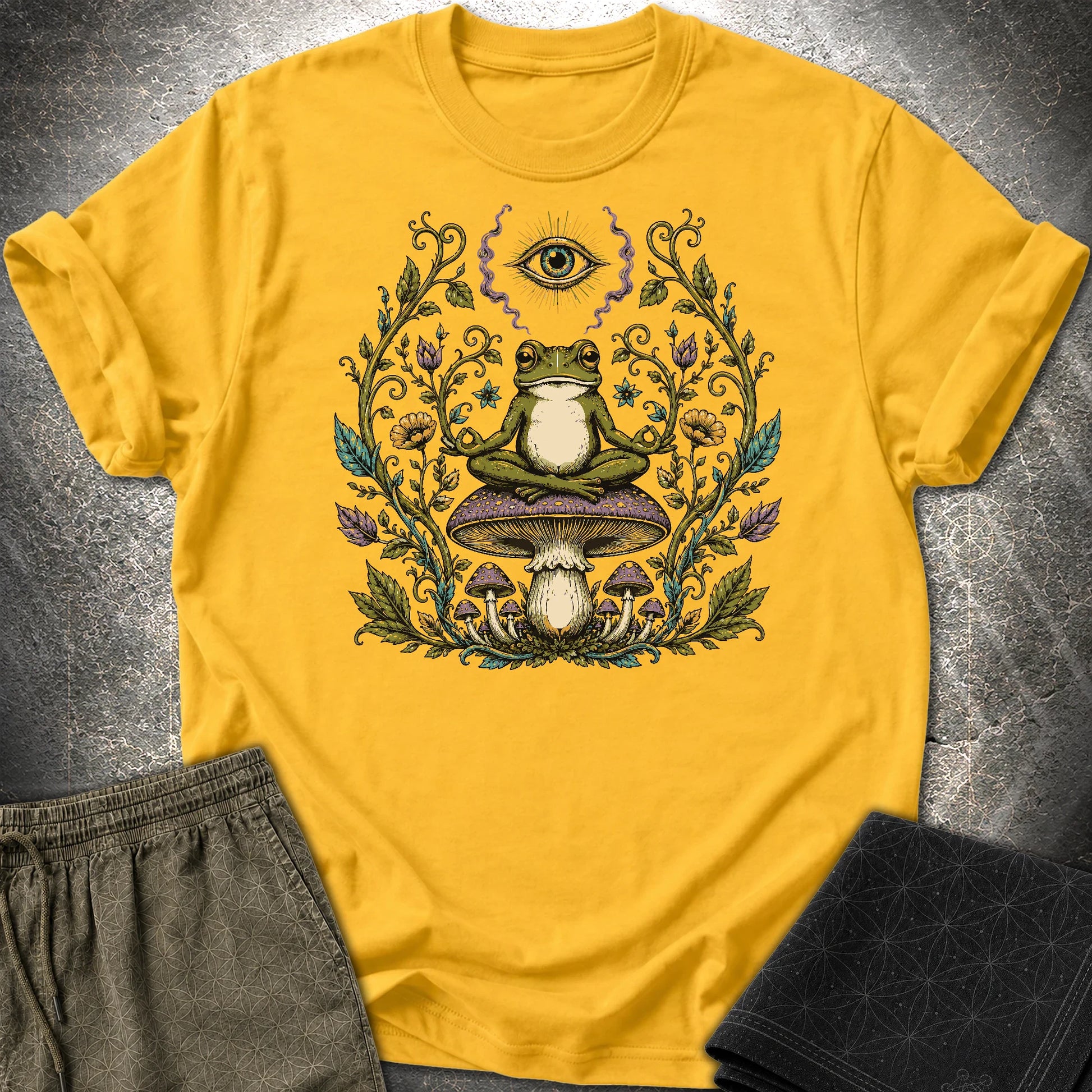 enlightened Frog - enlightened Frog T-Shirt - Daisy