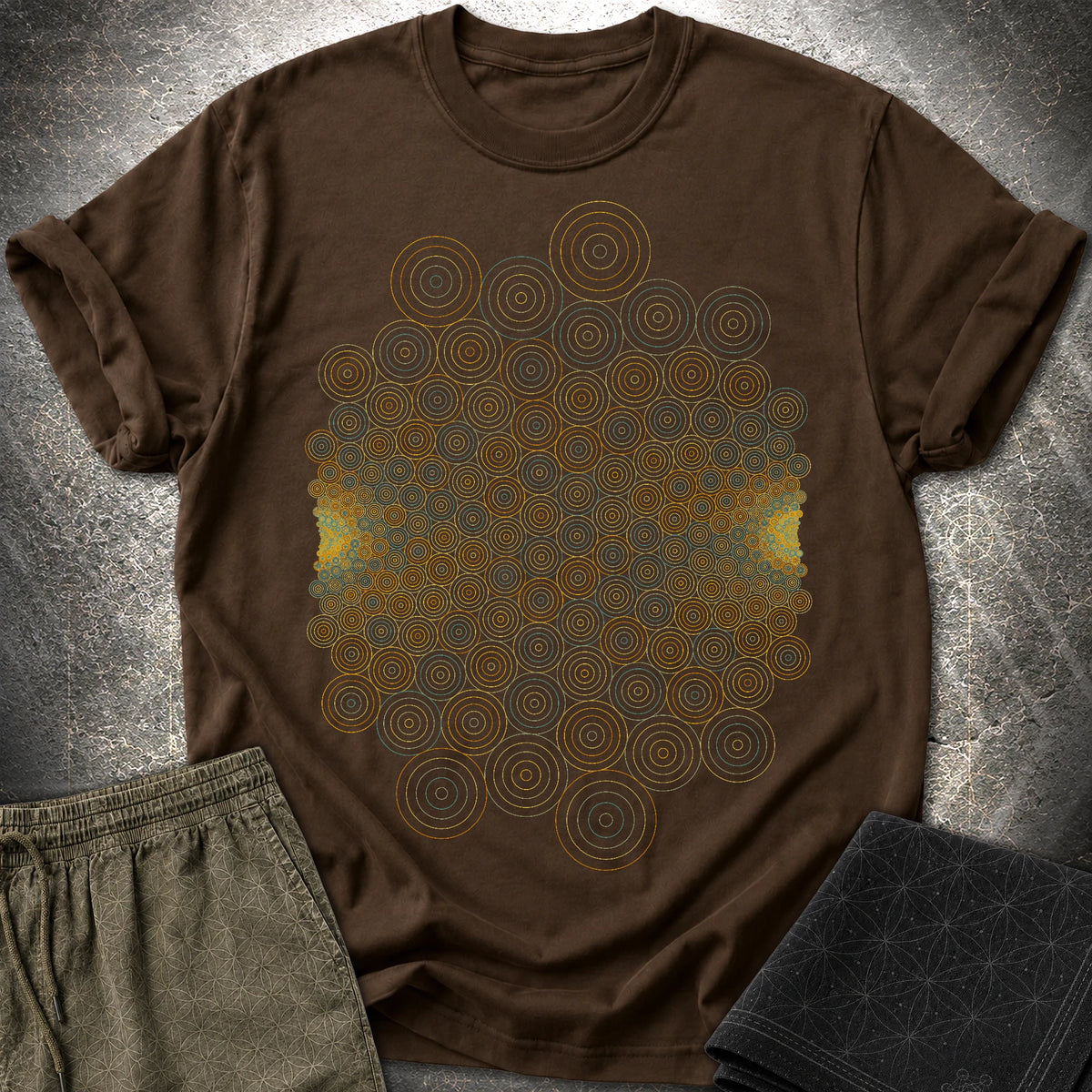 Mobius Transformation Math Geometry Optical Illusion T-Shirt - Mobius Transformation Math Geometry Optical Illusion T-Shirt - Dark Chocolate