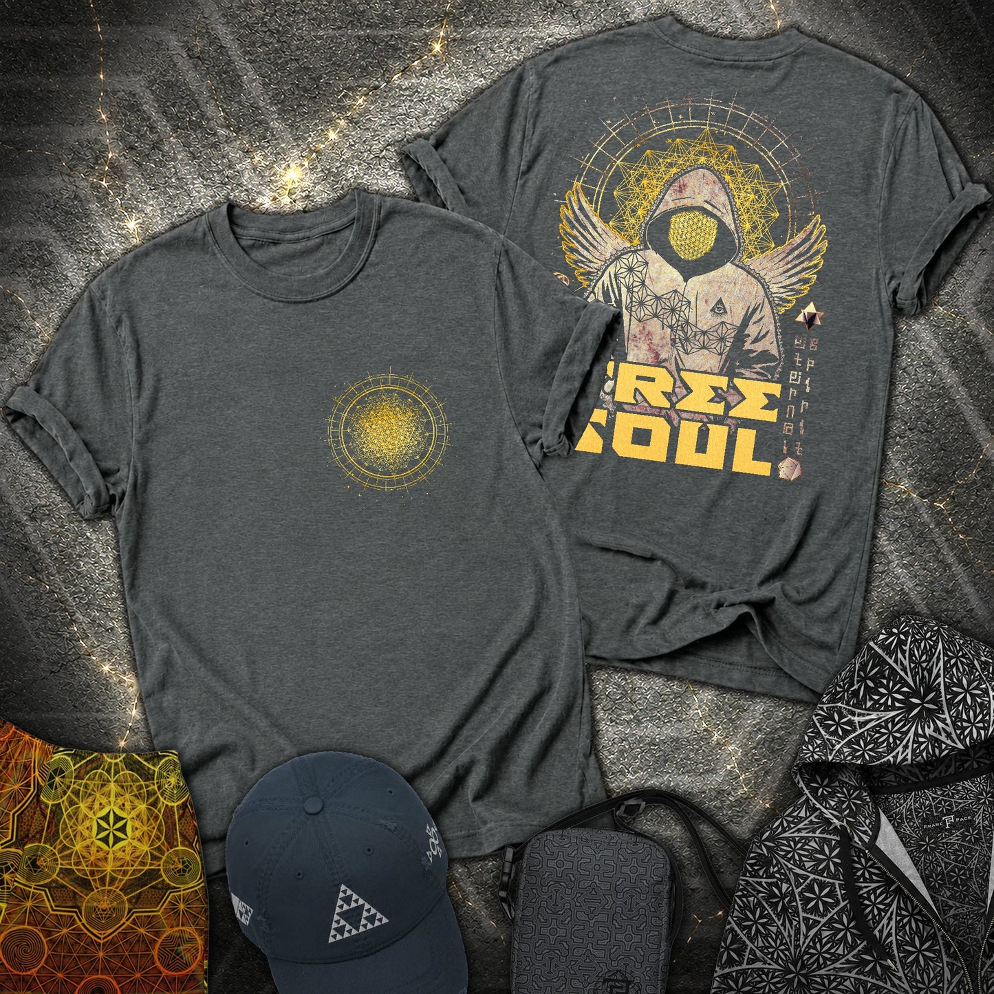 Free Soul Tetrahedron 2 Sided T-Shirt - Free Soul Tetrahedron 2 Sided T-Shirt - Dark Heather