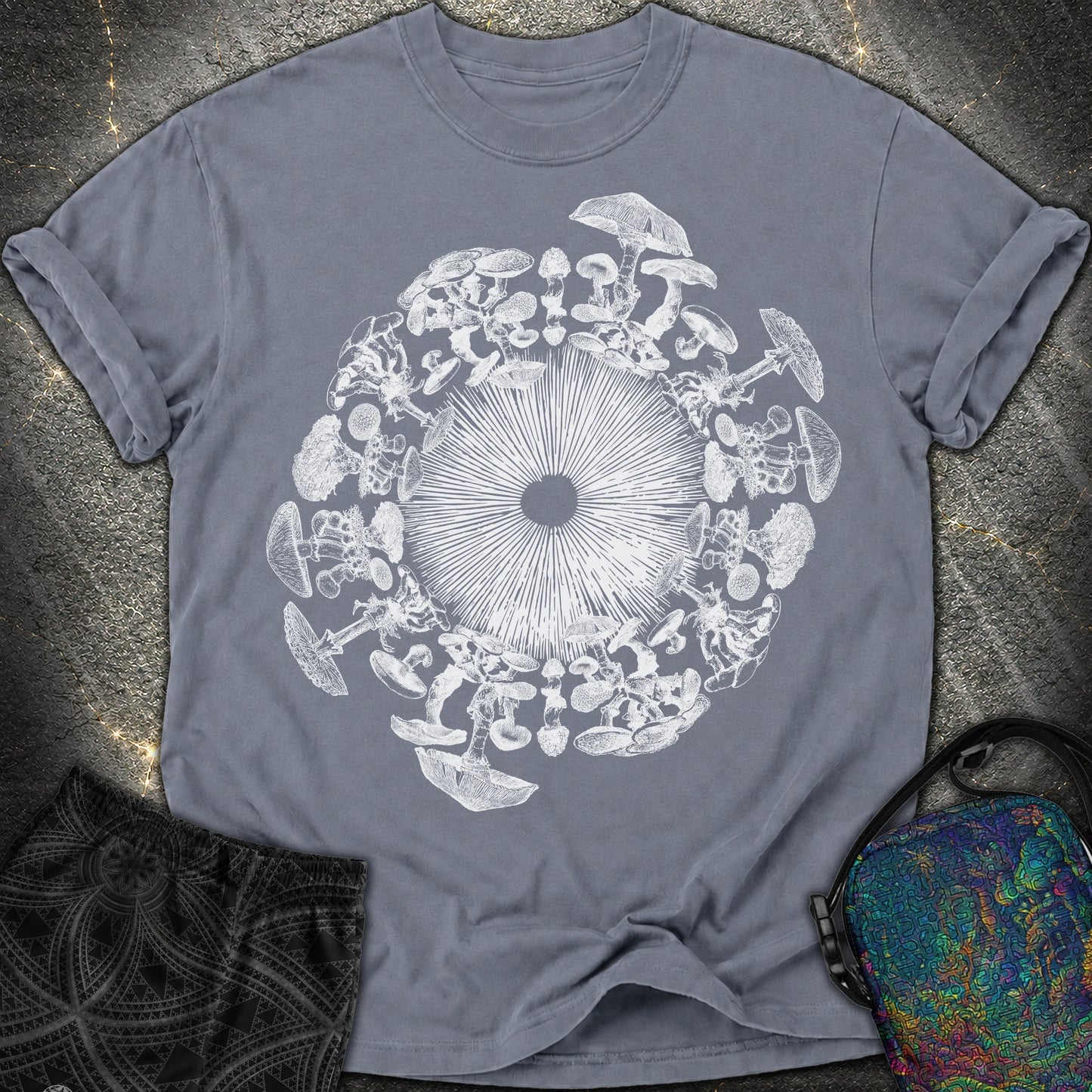 Mushroom Iris - Mushroom Iris Comfort T-Shirt - Denim