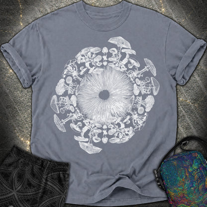 Mushroom Iris - Mushroom Iris Comfort T-Shirt - Denim