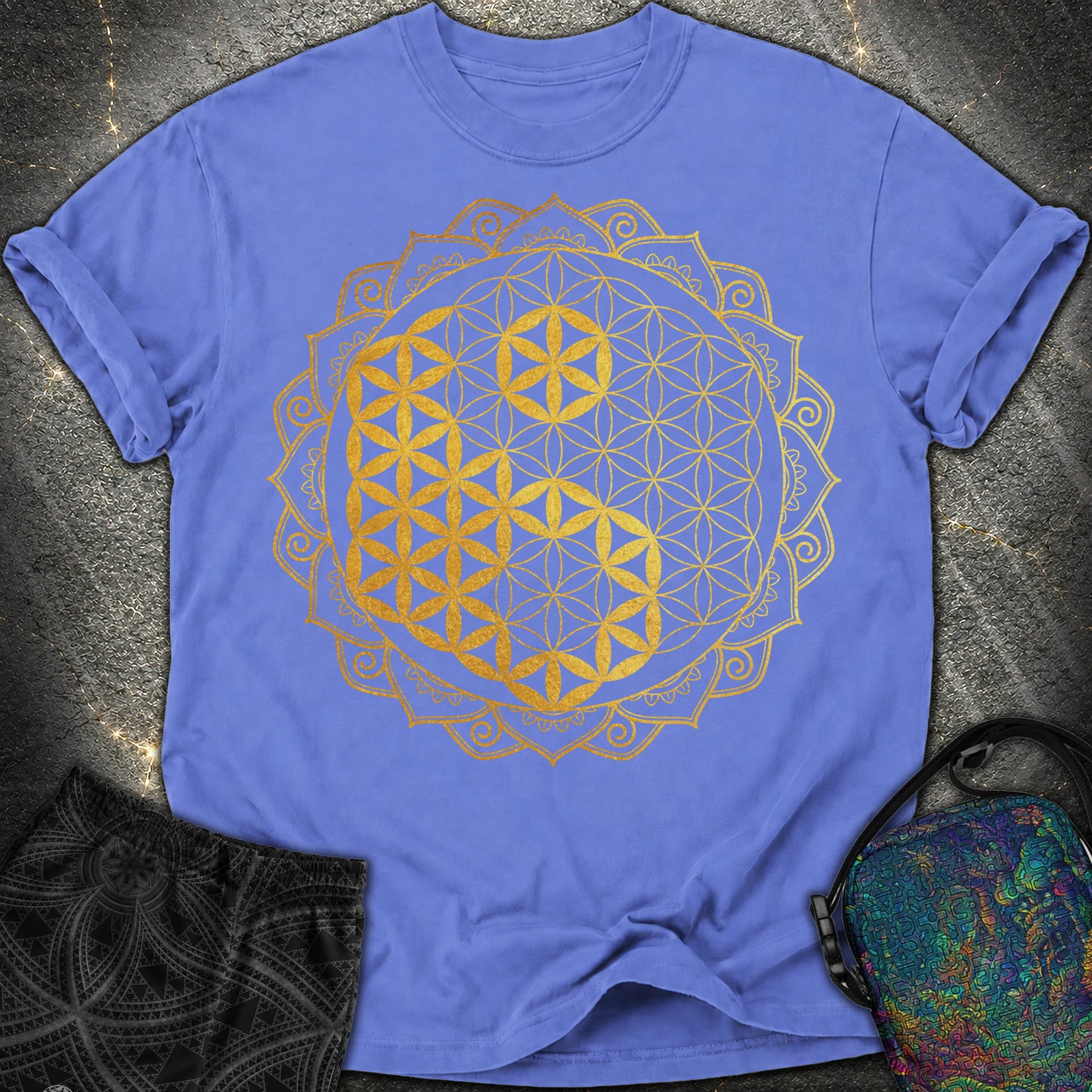 Yin Yang Gold Mandala - Yin Yang Gold Mandala Comfort T-Shirt - Flo Blue