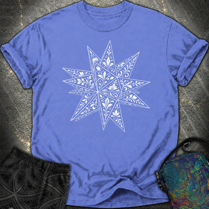 White Floral Stellated Dodecahedron Comfort T-Shirt - White Floral Stellated Dodecahedron Comfort T-Shirt - Flo Blue