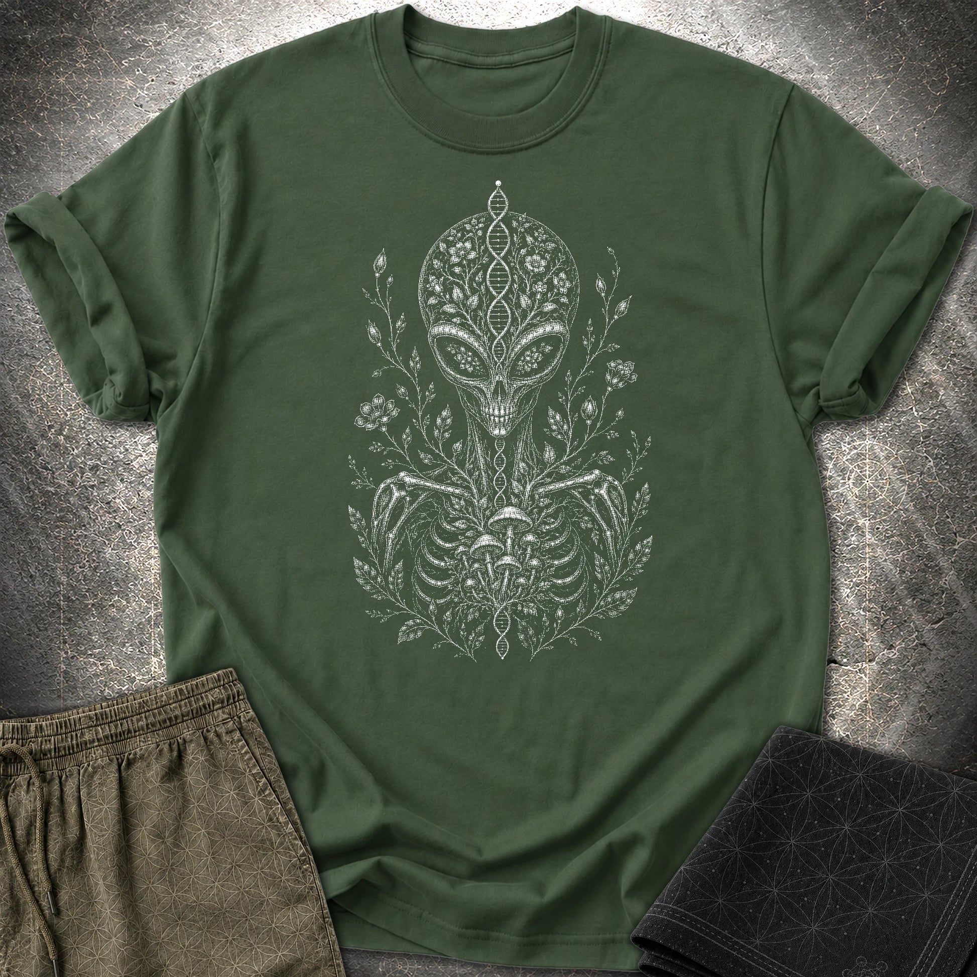 Ultraterrestrial T-Shirt - Ultraterrestrial T-Shirt - Forest Green