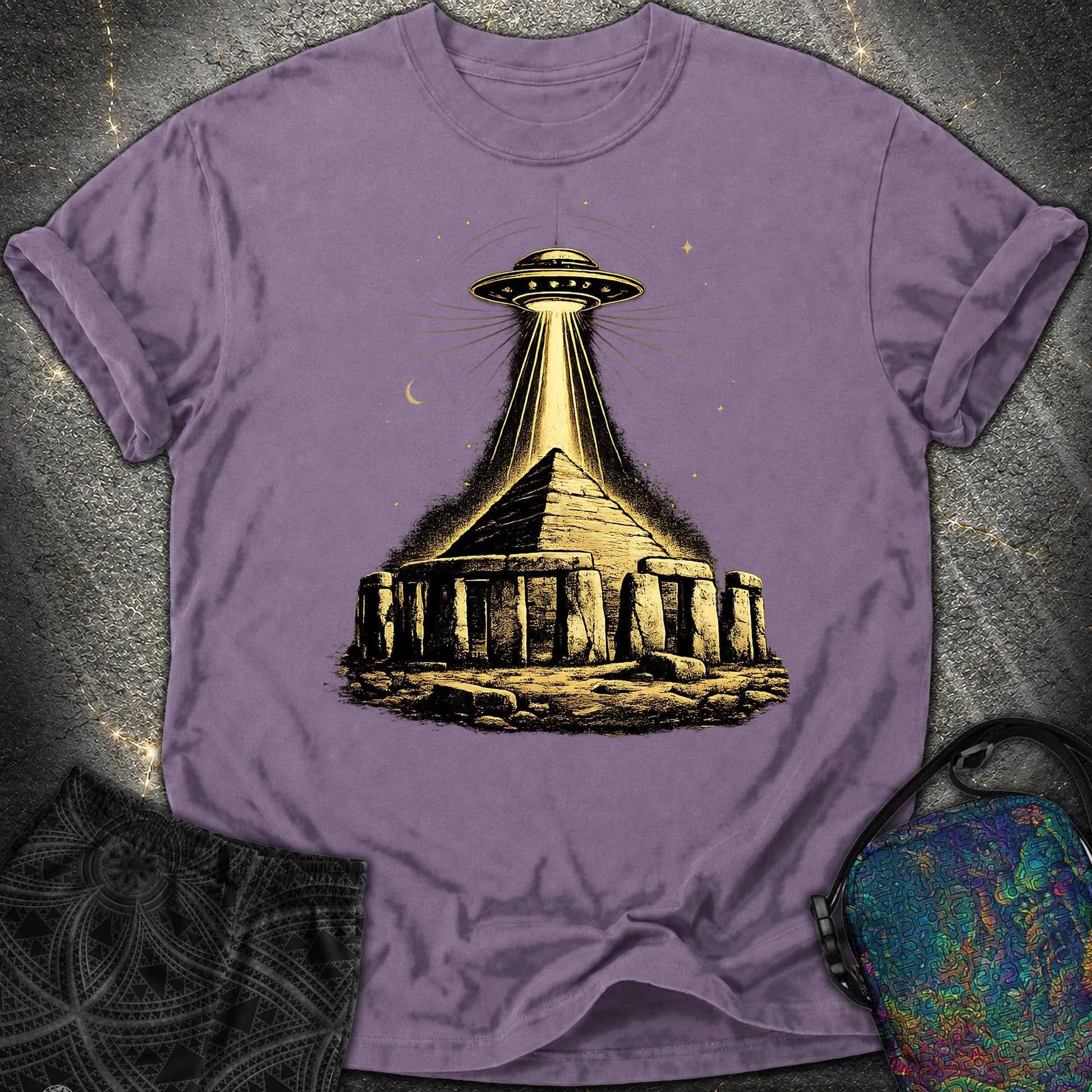 Piramida Gizy I Tajemniczy Pojazd - Piramida Gizy I Tajemniczy Pojazd Comfort T-Shirt - Grape