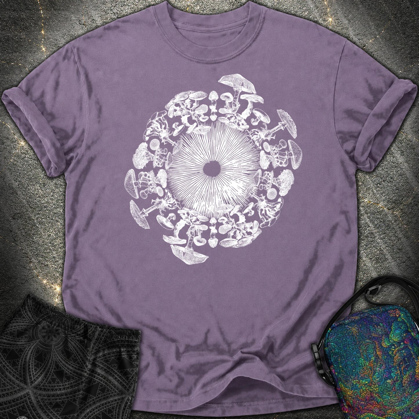 Mushroom Iris Comfort T-Shirt - Mushroom Iris Comfort T-Shirt - Grape