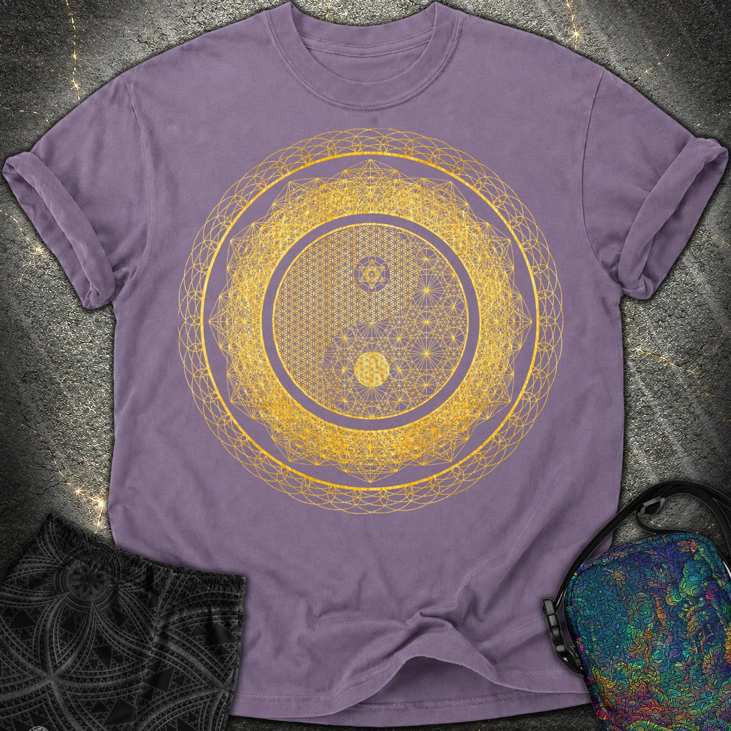 Yin Yang Gold T-Shirt - Yin Yang Gold Comfort T-Shirt - Grape