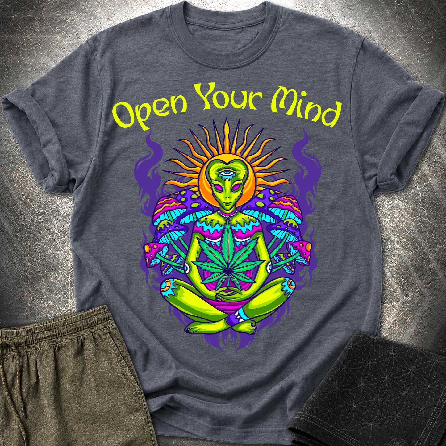 Open Your Mind Alien T-Shirt - Open Your Mind Alien T-Shirt - Heather Navy