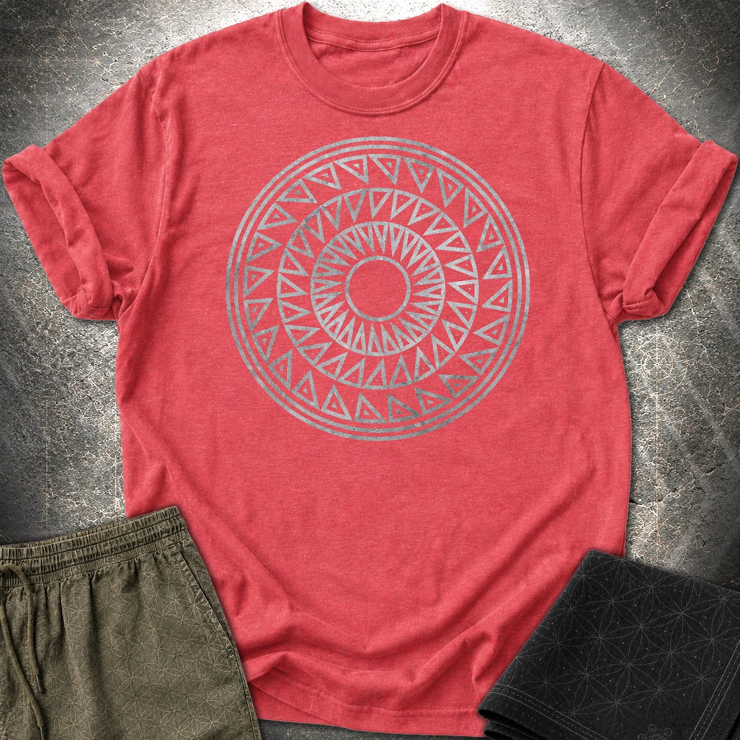 Crop Circle Silver T-Shirt - Crop Circle Silver T-Shirt - Heather Red