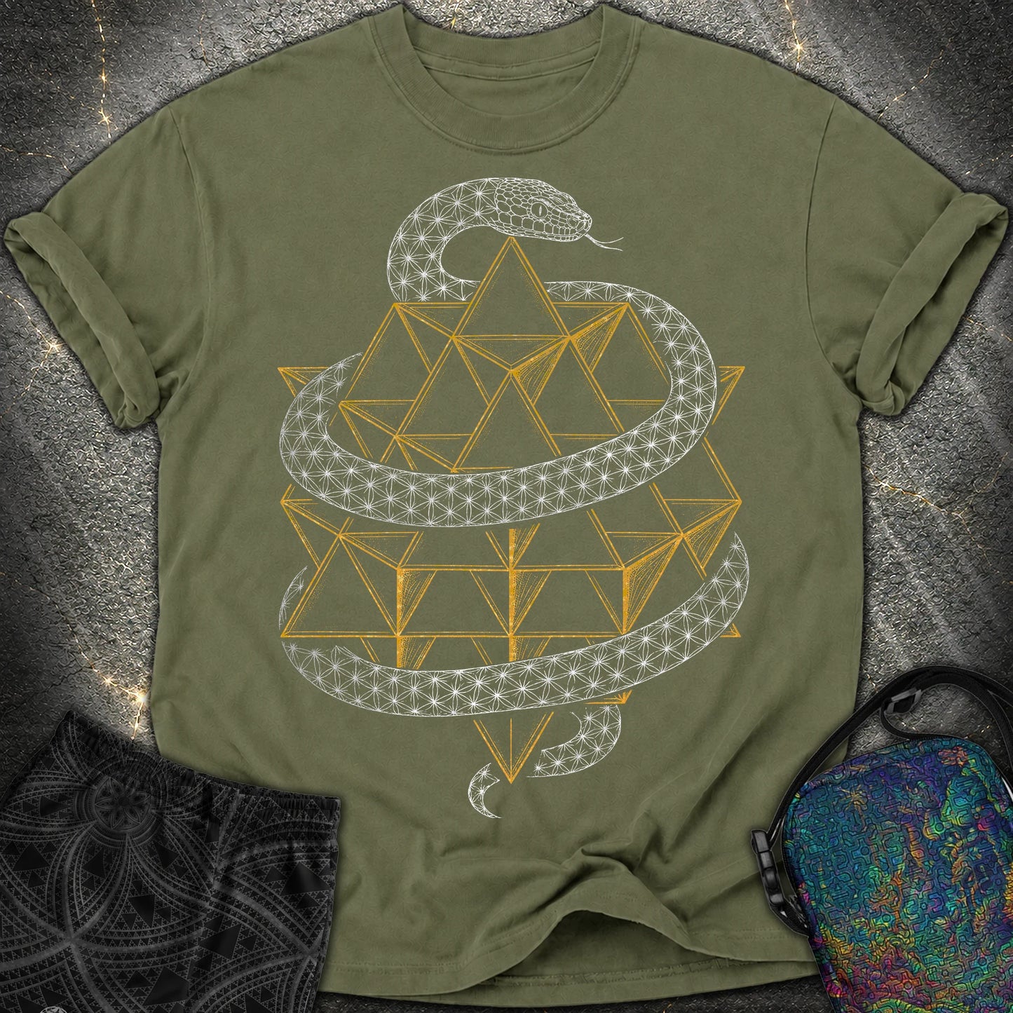 Serpent Tetrahedron Merkaba Geometry - Serpent Tetrahedron Merkaba Geometry Comfort T-Shirt - Hemp