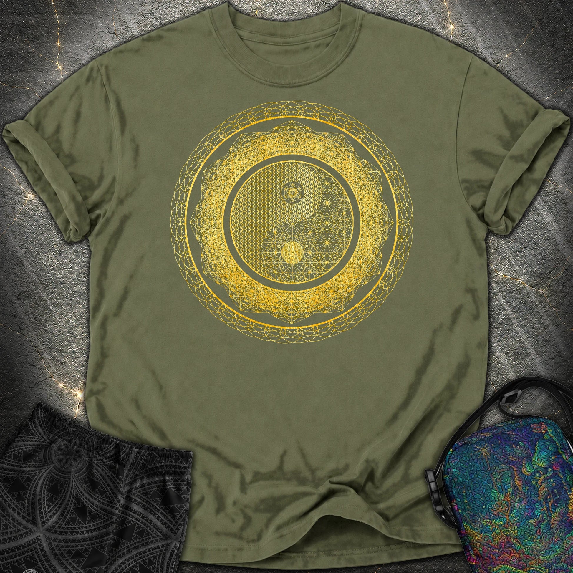 Yin Yang Gold Comfort T-Shirt - Yin Yang Gold Comfort T-Shirt - Hemp