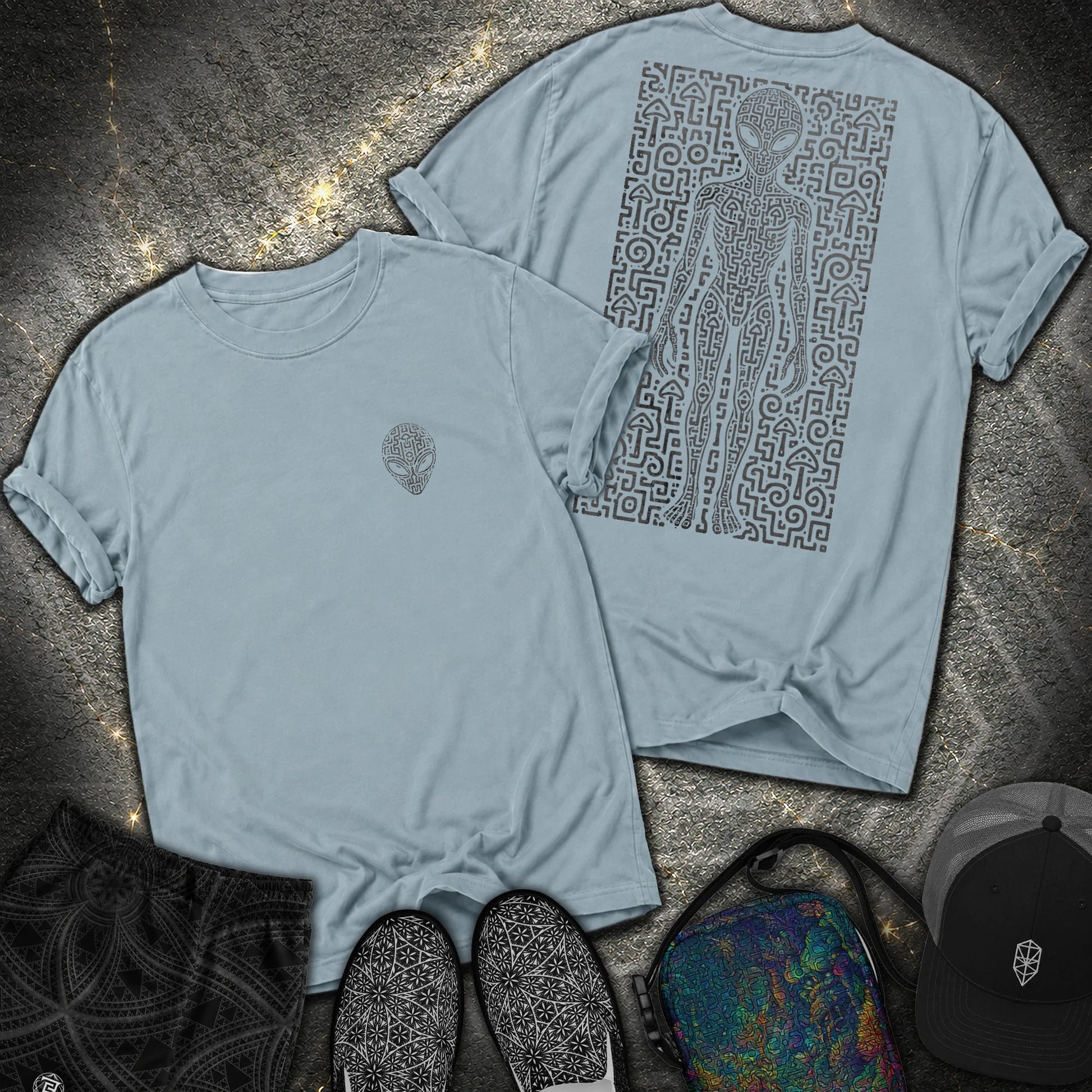 Psychedelic Distressed Alien 2 Sided Comfort T-Shirt - Psychedelic Distressed Alien 2 Sided Comfort T-Shirt - Ice Blue