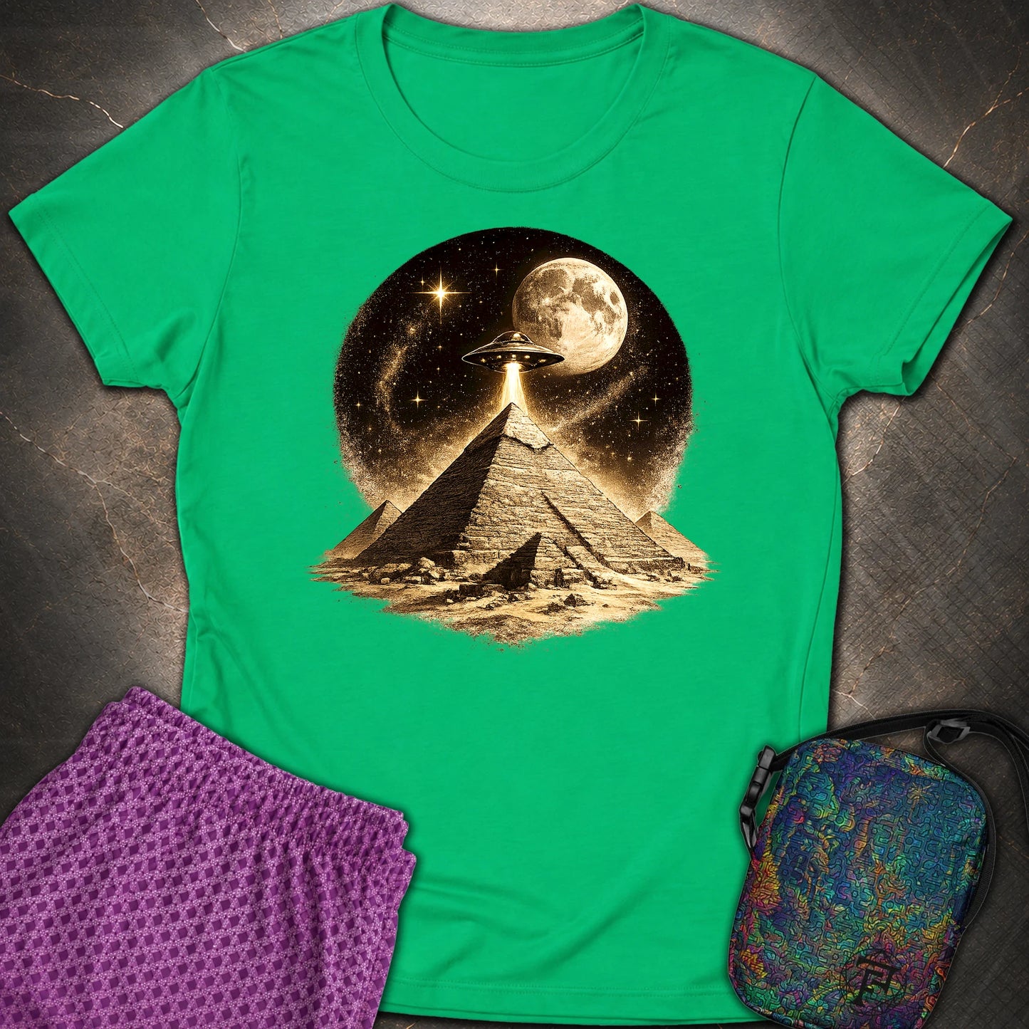 Giza Pyramid Maøe - Giza Pyramid Maøe Womens T-Shirt - Irish Green