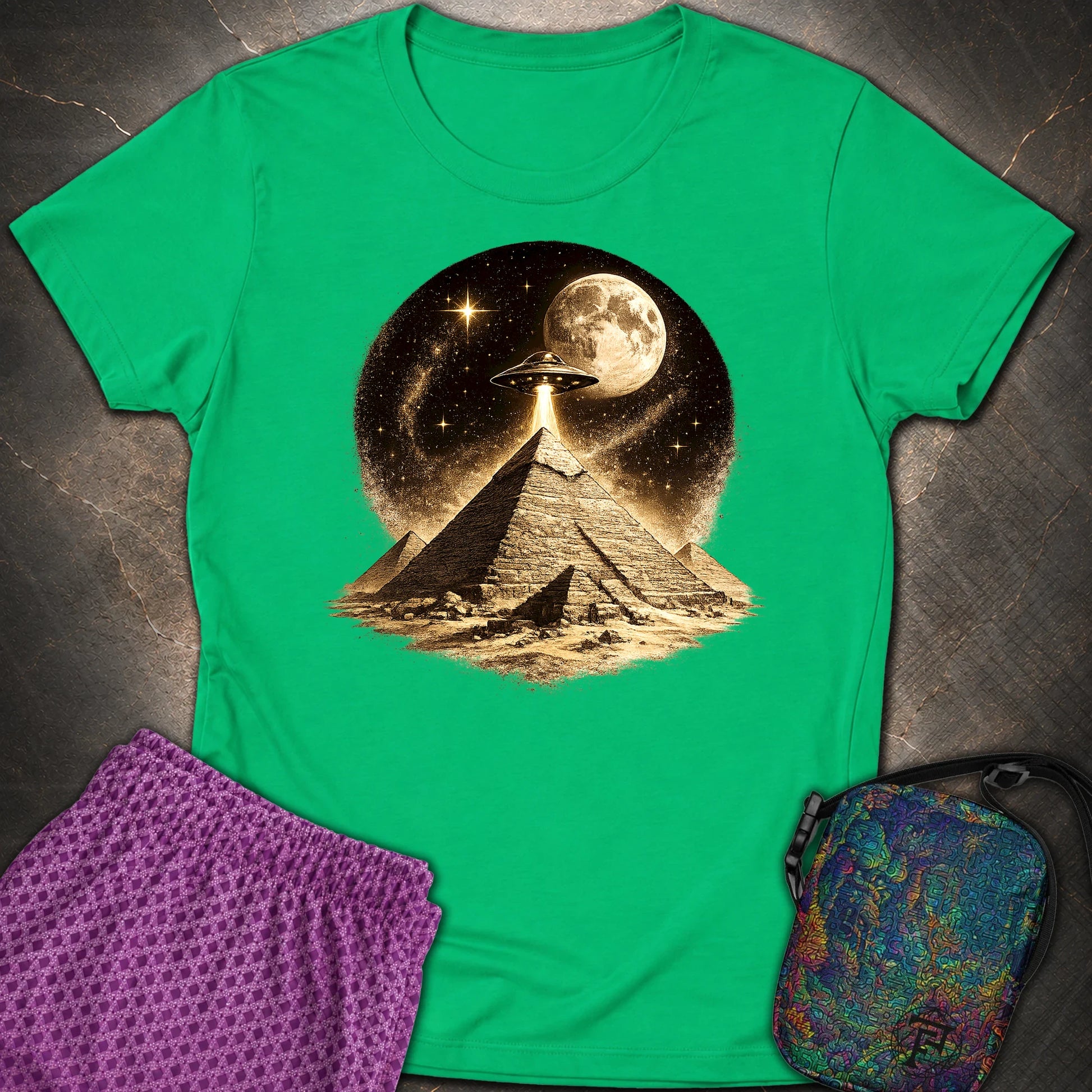 Giza Pyramid Maøe - Giza Pyramid Maøe Womens T-Shirt - Irish Green