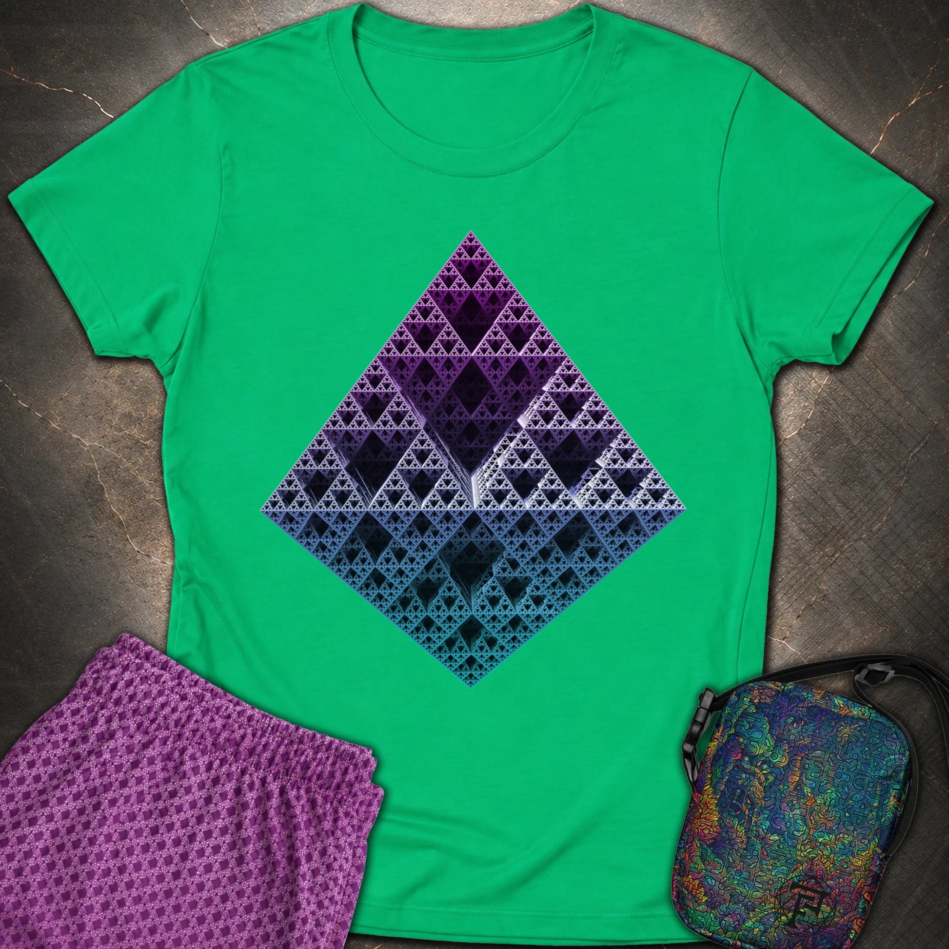 Sierpinski 3D Fractal T-Shirt - Sierpinski 3D Fractal Womens T-Shirt - Irish Green