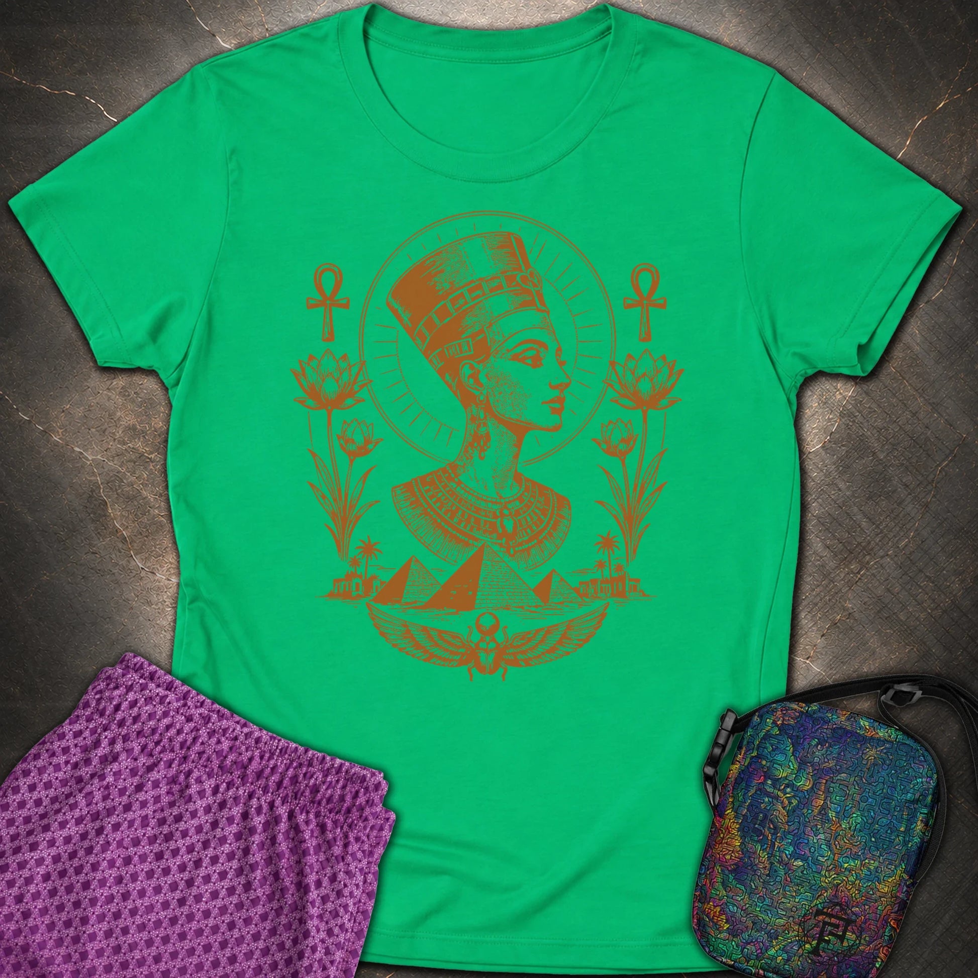 Royal Queen of the Nile - Royal Queen of the Nile Womens T-Shirt - Irish Green
