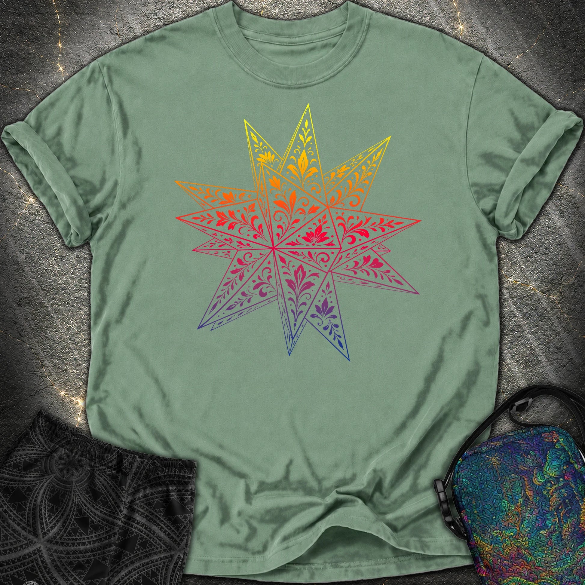 Colorful Stellated Dodecahedron Comfort T-Shirt - Colorful Stellated Dodecahedron Comfort T-Shirt - Light Green