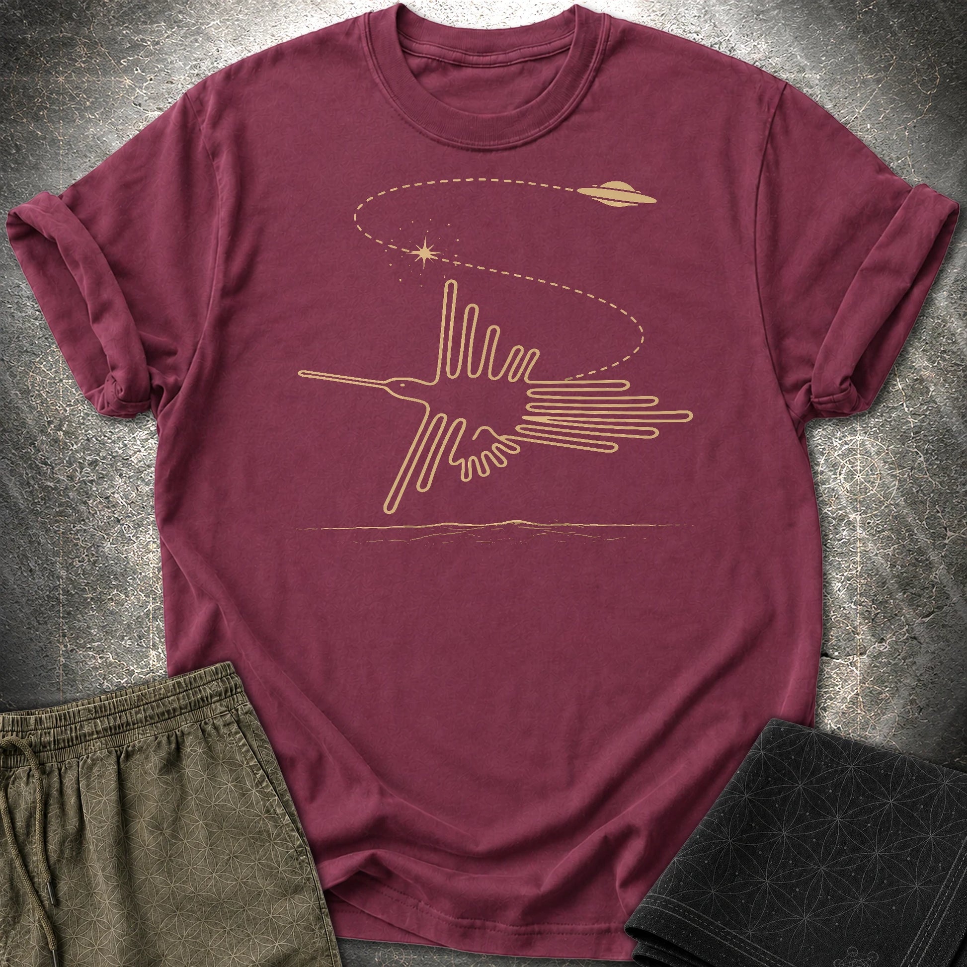 Geoglif Ptaka I Latający Spodek - Geoglif Ptaka I Latający Spodek T-Shirt - Maroon