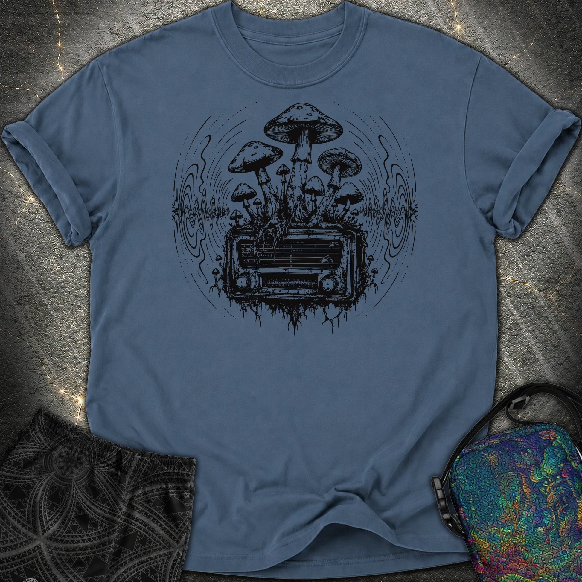 Mushroom Radio - Mushroom Radio Comfort T-Shirt - Midnight
