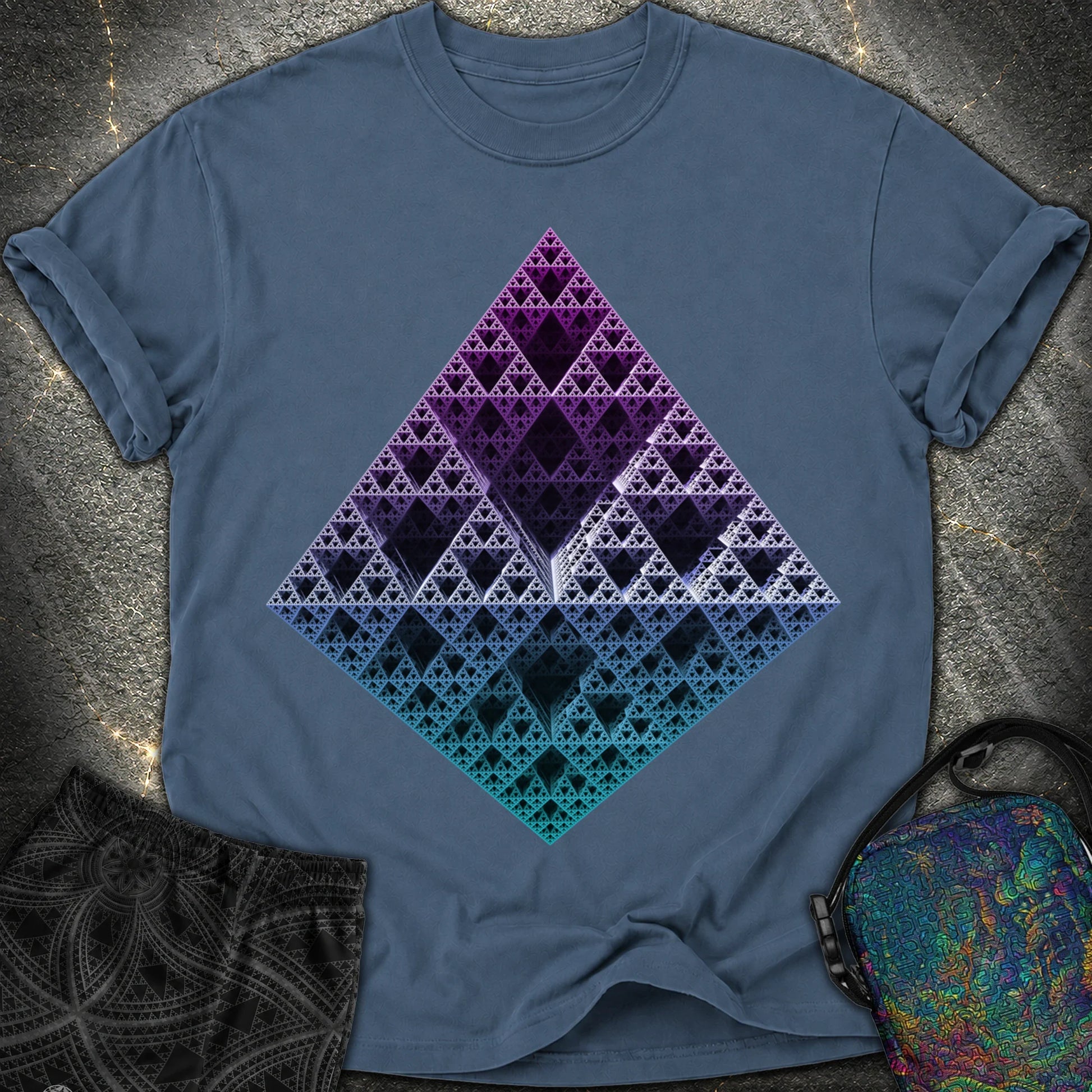 Sierpinski 3D Fractal T-Shirt - Sierpinski 3D Fractal Comfort T-Shirt - Midnight