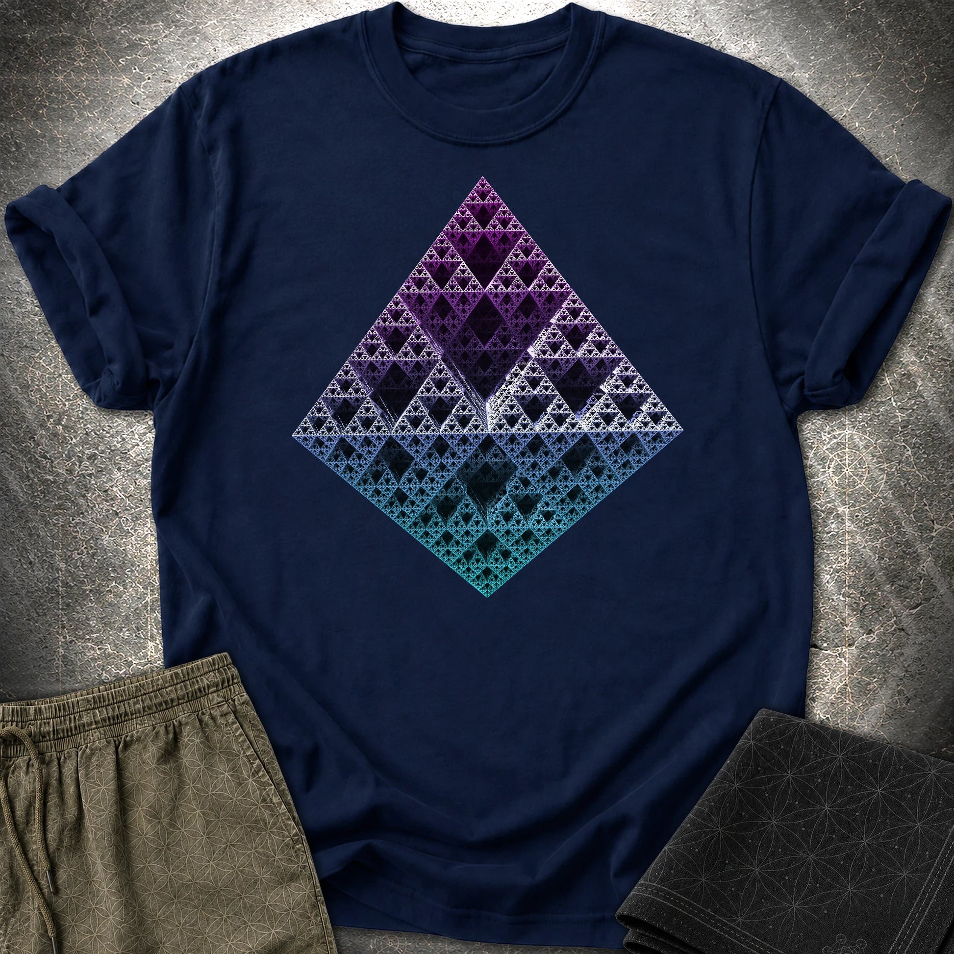 Sierpinski 3D Fractal T-Shirt - Sierpinski 3D Fractal T-Shirt - Navy