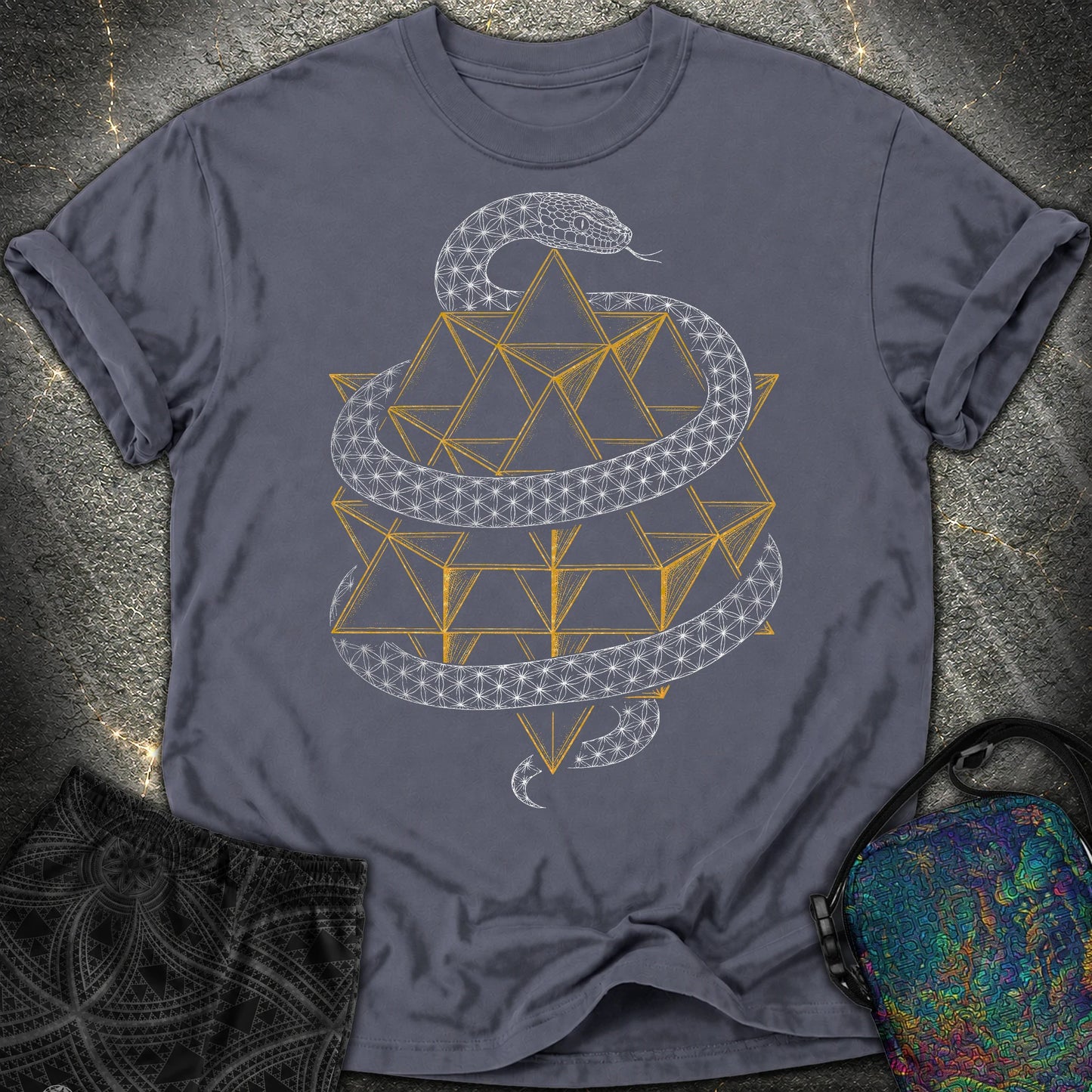Serpent Tetrahedron Merkaba Geometry Comfort T-Shirt - Serpent Tetrahedron Merkaba Geometry Comfort T-Shirt - Navy