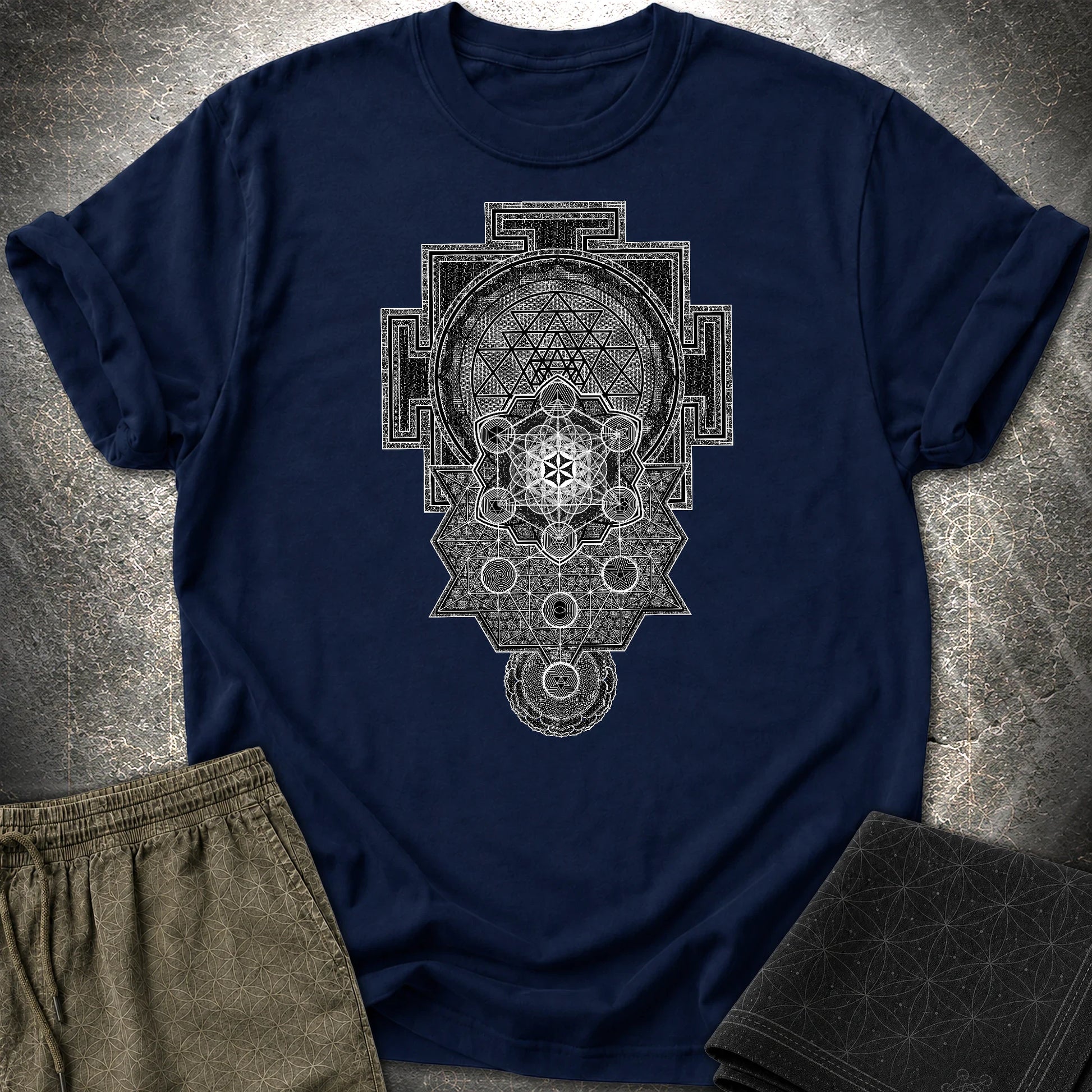 Sri Yantra Intricate Sacred Patterns T-Shirt - Sri Yantra Intricate Sacred Patterns T-Shirt - Navy